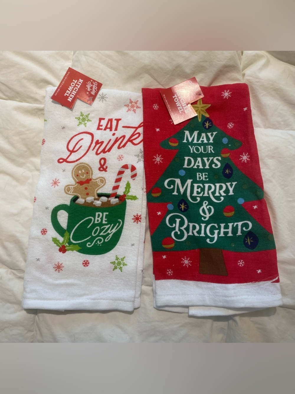 Holiday Style Christmas Kitchen Towels Set Merry & Bright Cozy
